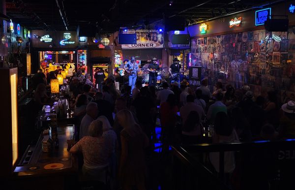 Legends Corner by null