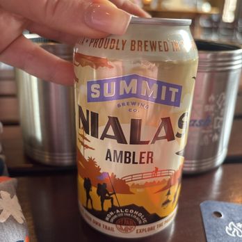 Summit Brewing - NA beer - Breweries Near Me - St. Paul, Minnesota