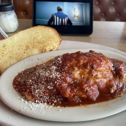 Small Beef Lasagna and garlic bread Small Beef Lasagna and garlic bread