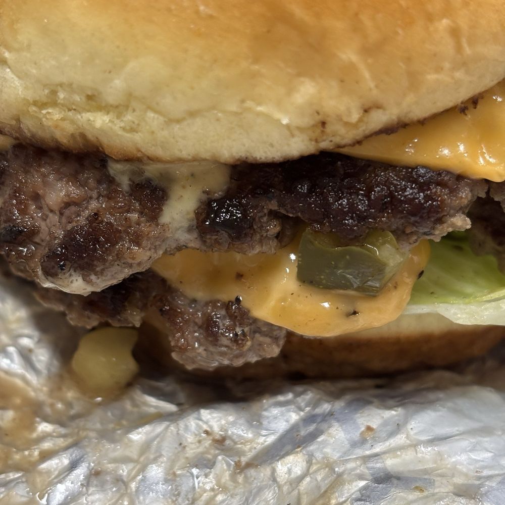 Lucy's - Impossible Smash Burger Prohibition Style - American Near Me - Chicago, Illinois
