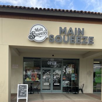 Main Squeeze Juice Co - Very welcoming entrance - Juice Bars & Smoothies Near Me - Goodyear, Arizona Main Squeeze Juice Co - Very welcoming entrance - Juice Bars & Smoothies Near Me - Goodyear, Arizona
