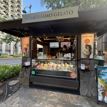 Gelatissimo Waikiki - Storefront - Gelato Near Me - Honolulu, Hawaii Gelatissimo Waikiki - Storefront - Gelato Near Me - Honolulu, Hawaii