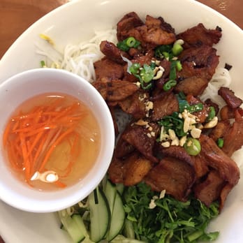 Pho T-Q Restaurant - Bun bowl - Vietnamese Near Me - Kent, Washington
