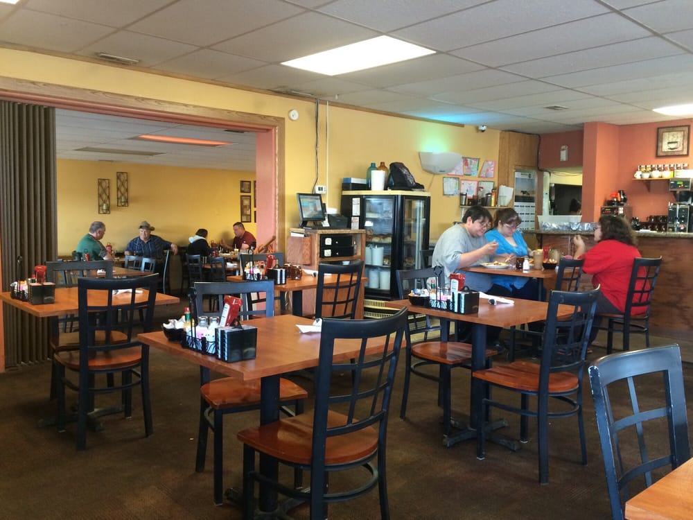 Sunny's Family Restaurant