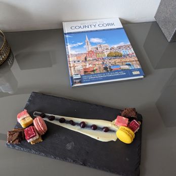 The Metropole Hotel - Complimentary welcome dessert - Hotels Near Me - Cork, Colorado