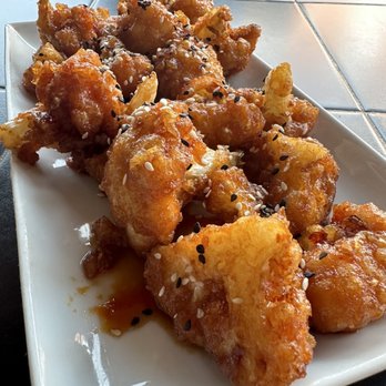Golden Eagle Inn - General Tso Cauliflower - Bed & Breakfast Near Me - Bedford, Pennsylvania
