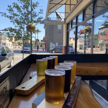Four Generals Brewing - Flight - Breweries Near Me - Renton, Washington Four Generals Brewing - Flight - Breweries Near Me - Renton, Washington