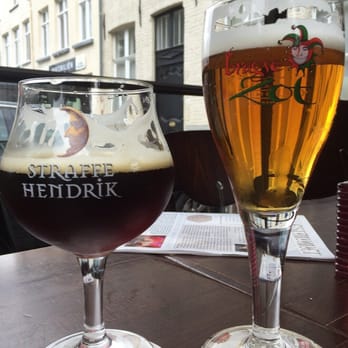 L 'Estaminet - Two of the local beers on tap. - Italian Near Me - Bruges, VWV L 'Estaminet - Two of the local beers on tap. - Italian Near Me - Bruges, VWV