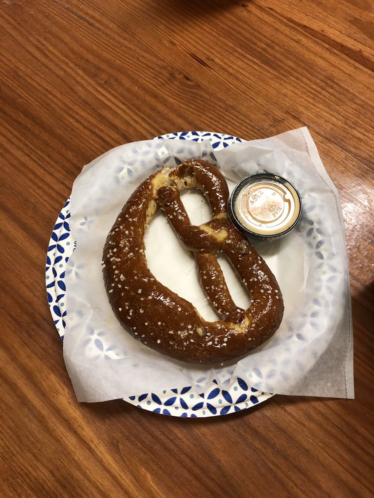 ALPINE PRETZEL HAUS Updated September 2024 17 Reviews 8661 N Main
