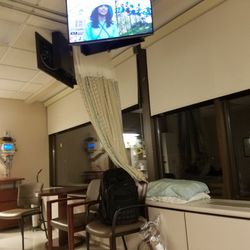 University of Nebraska Medical Center - Room/suite view