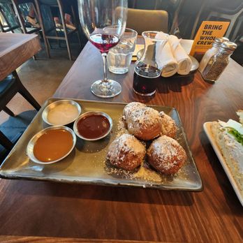 Postino Ballantyne - Donuts dots - Wine Bars Near Me - Charlotte, North Carolina Postino Ballantyne - Donuts dots - Wine Bars Near Me - Charlotte, North Carolina