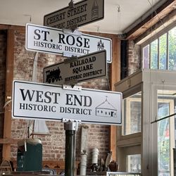 Whistlestop Antiques - Antique shopping.