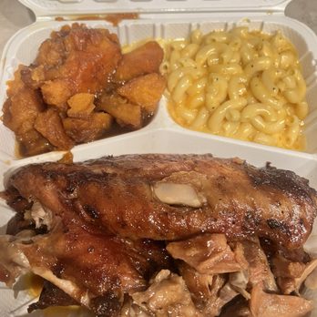Miss Carter's Place - Turkey Wings, Aunt Delores Candied Yams, Granny Baked Mac and Cheese - Seafood Near Me - Baltimore, Maryland