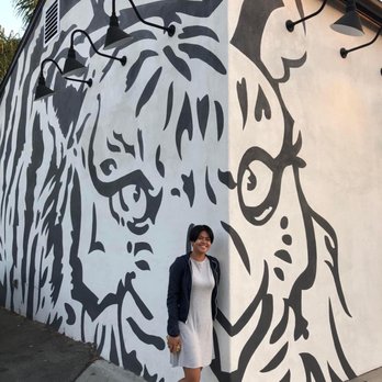 Dart Coffee Co - White Tiger mural outside - Coffee Roasteries Near Me - Santa Barbara, California