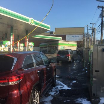 bp - Gas Stations Near Me - New York, New York