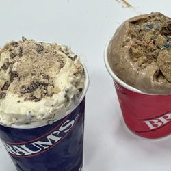Braum's Ice Cream & Dairy Store - Deliciousness! Candy bar mixes