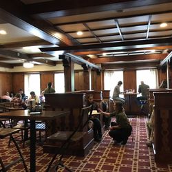 Swiss Lounge
