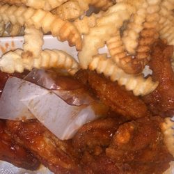 10 piece Chicken w/ fries (Hot). (Side of BBQ Sauce)