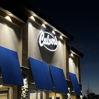 Culver's - the exterior of a restaurant at night - Fast Food Near Me - Titusville, Florida Culver's - the exterior of a restaurant at night - Fast Food Near Me - Titusville, Florida