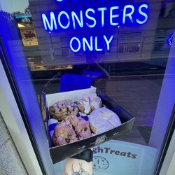 Sign & box o' cookies