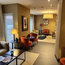 Aragon Hotel 