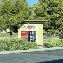 Ralphs Fuel Center