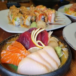 Sashimi @_thencfoodie_ Sashimi @_thencfoodie_