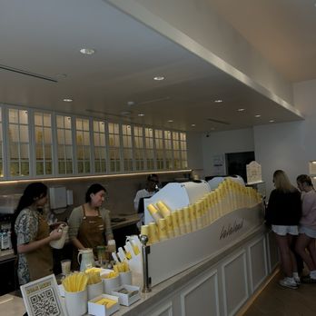 La La Land - ordering counter - Cafes Near Me - Dallas, Texas La La Land - ordering counter - Cafes Near Me - Dallas, Texas