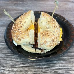New Yorker on Everything Bagel New Yorker on Everything Bagel