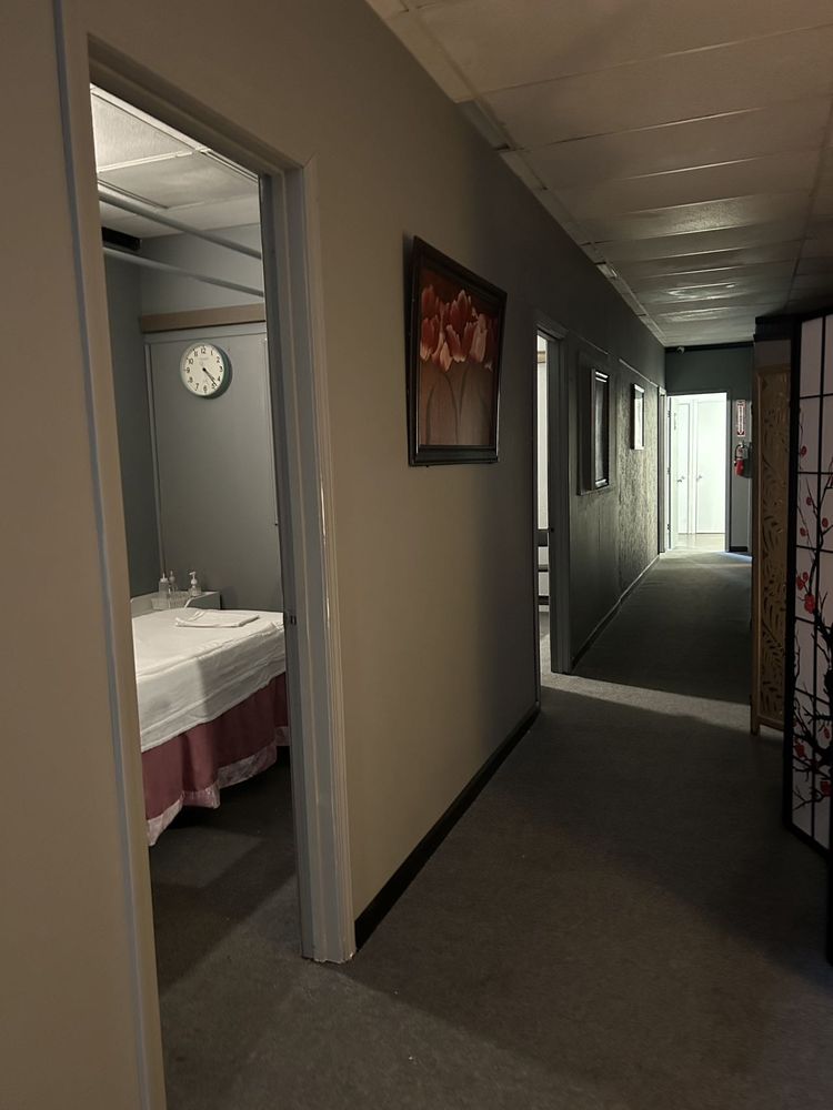 Therapeutic Massage Logo