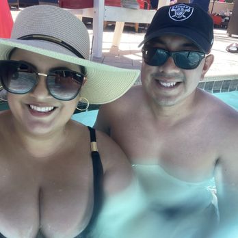 Daylight Beach Club - In the pool - Swimming Pools Near Me - Las Vegas, Nevada Daylight Beach Club - In the pool - Swimming Pools Near Me - Las Vegas, Nevada