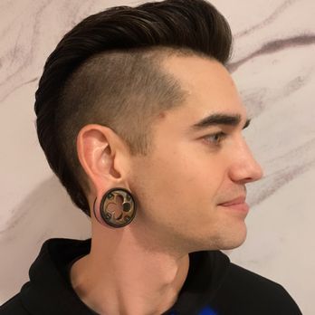 Headcase Studio - Hair Salons Near Me - Northfield, New Jersey