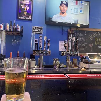 Lounge 51 - Beer and Dodgers - Pizza Near Me - Tarzana, California
