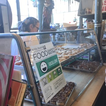 Daily Dozen Doughnut - Bakeries Near Me - Seattle, Washington