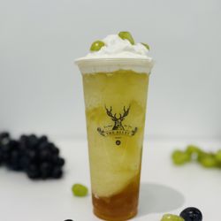The Alley - Snow Velvet Grape Smoothie (22 oz)