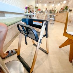 Jackie Smalls - Highchair available and also a diaper changing table in one of their restrooms for the kiddos
