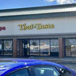 Thai Taste - Entrance