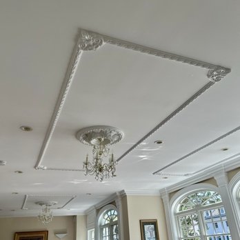 Washington Crossing Inn - Ceiling - Breakfast & Brunch Near Me - Washington Crossing, Pennsylvania