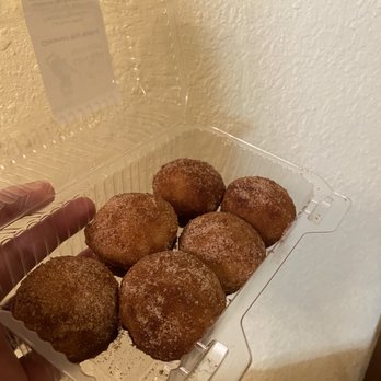 Mountainside Coffee - Cat's Meow Mini Cinnamon Muffins - Coffee & Tea Near Me - Superior, Arizona
