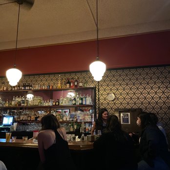 Fireside Bar - Intoxicated bartender - Cocktail Bars Near Me - San Francisco, California
