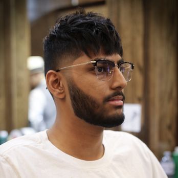 The Office - Men's crop top haircut with a taper fade - Barbers Near Me - Richmond Hill, Ontario The Office - Men's crop top haircut with a taper fade - Barbers Near Me - Richmond Hill, Ontario