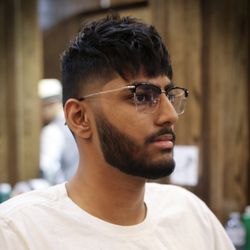The Office - Men's crop top haircut with a taper fade