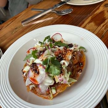 Odd Duck - Pork belly chalupa - American Near Me - Austin, Texas Odd Duck - Pork belly chalupa - American Near Me - Austin, Texas