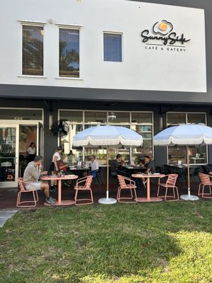 Sunny Side Cafe & Eatery by null