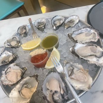 The Dive Oyster Bar - Raw Oysters - Cajun/Creole Near Me - Yorba Linda, California The Dive Oyster Bar - Raw Oysters - Cajun/Creole Near Me - Yorba Linda, California