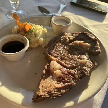 Chart House - Prime Rib - Seafood Near Me - Redondo Beach, California Chart House - Prime Rib - Seafood Near Me - Redondo Beach, California