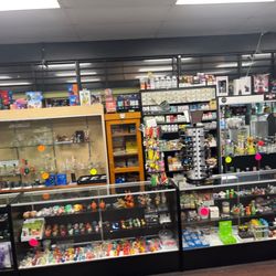 New Era Vape Shop - Other side