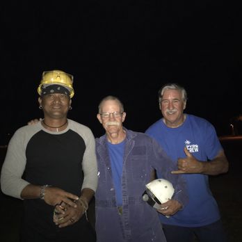 Magic Island - The crew - Parks Near Me - Honolulu, Hawaii