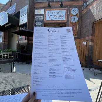 Celtic Cavern - Sitting on the patio - Gastropubs Near Me - Middletown, Connecticut Celtic Cavern - Sitting on the patio - Gastropubs Near Me - Middletown, Connecticut