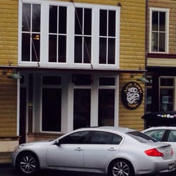 Arctic Raven Gallery - Customers you may wish to consider where to spend your money.